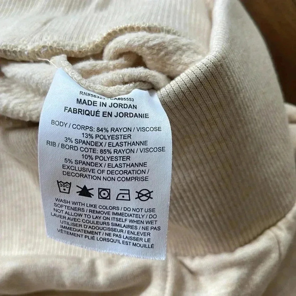 Nike Capri sweatpants - Picture 8 of 10